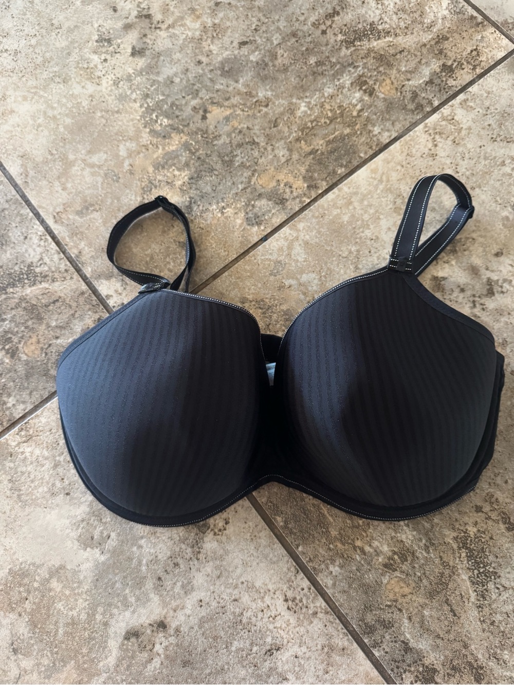 AA1050 Freya Idol Underwire T-Shirt Bra BLACK Stripe Size: US 38G Plus Size